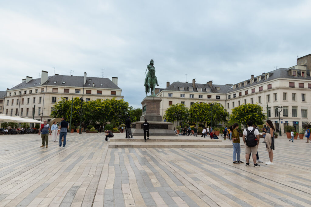 fetes jeanne d arc orleans traditions ferveur populaire 3