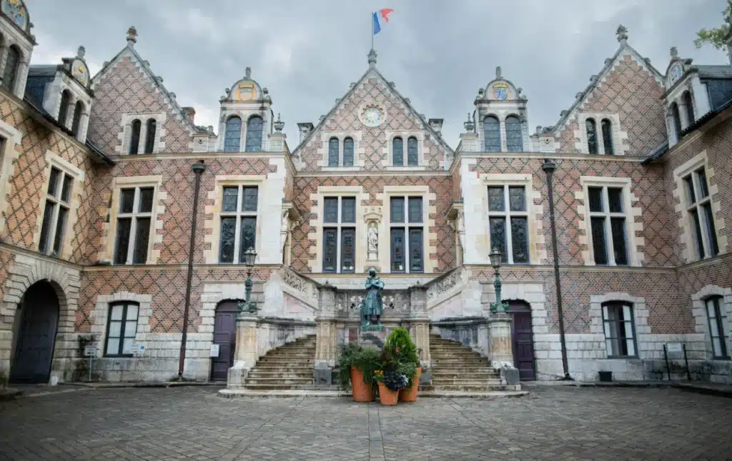 hotel groslot orleans entre renaissance et republique 1